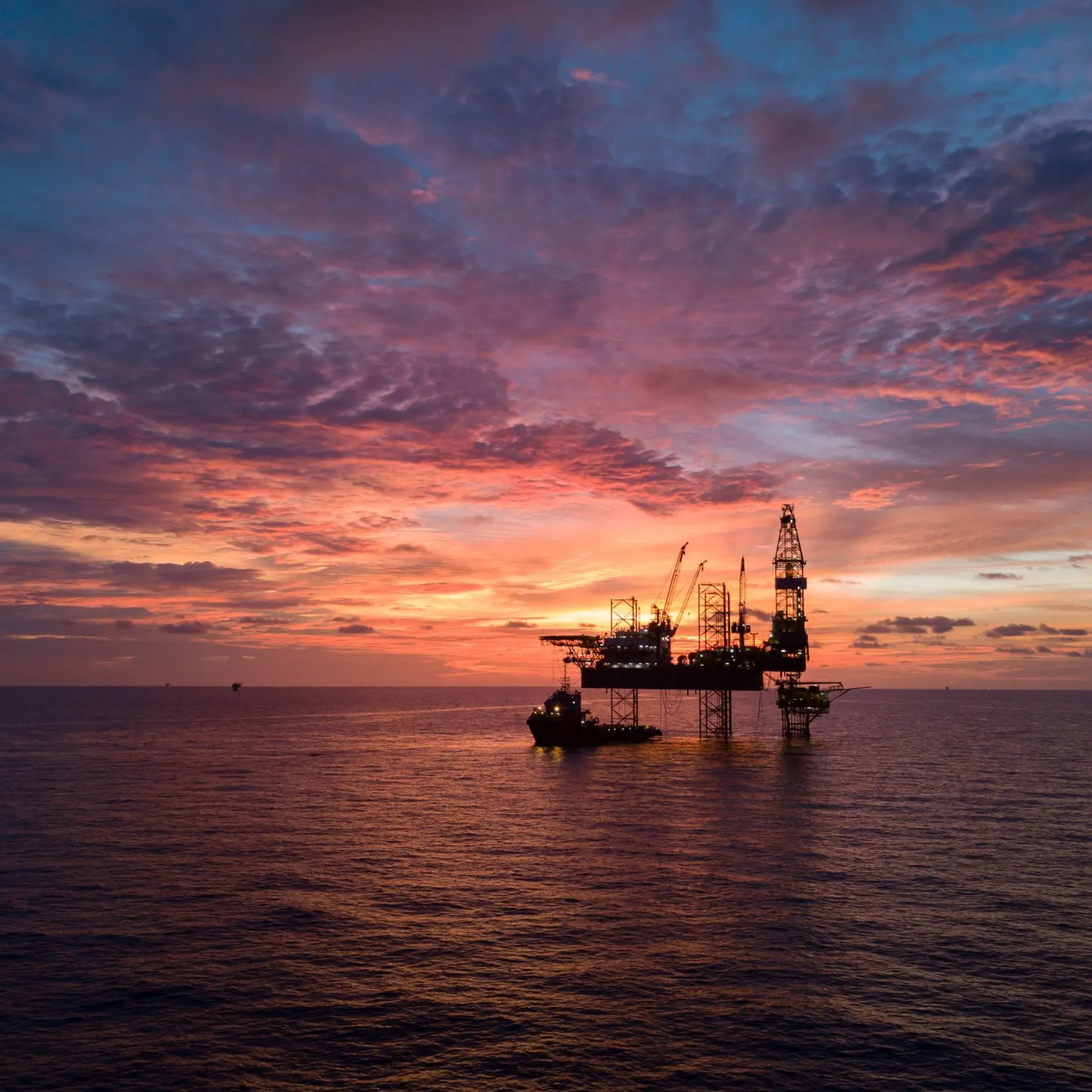 Offshore structure resized