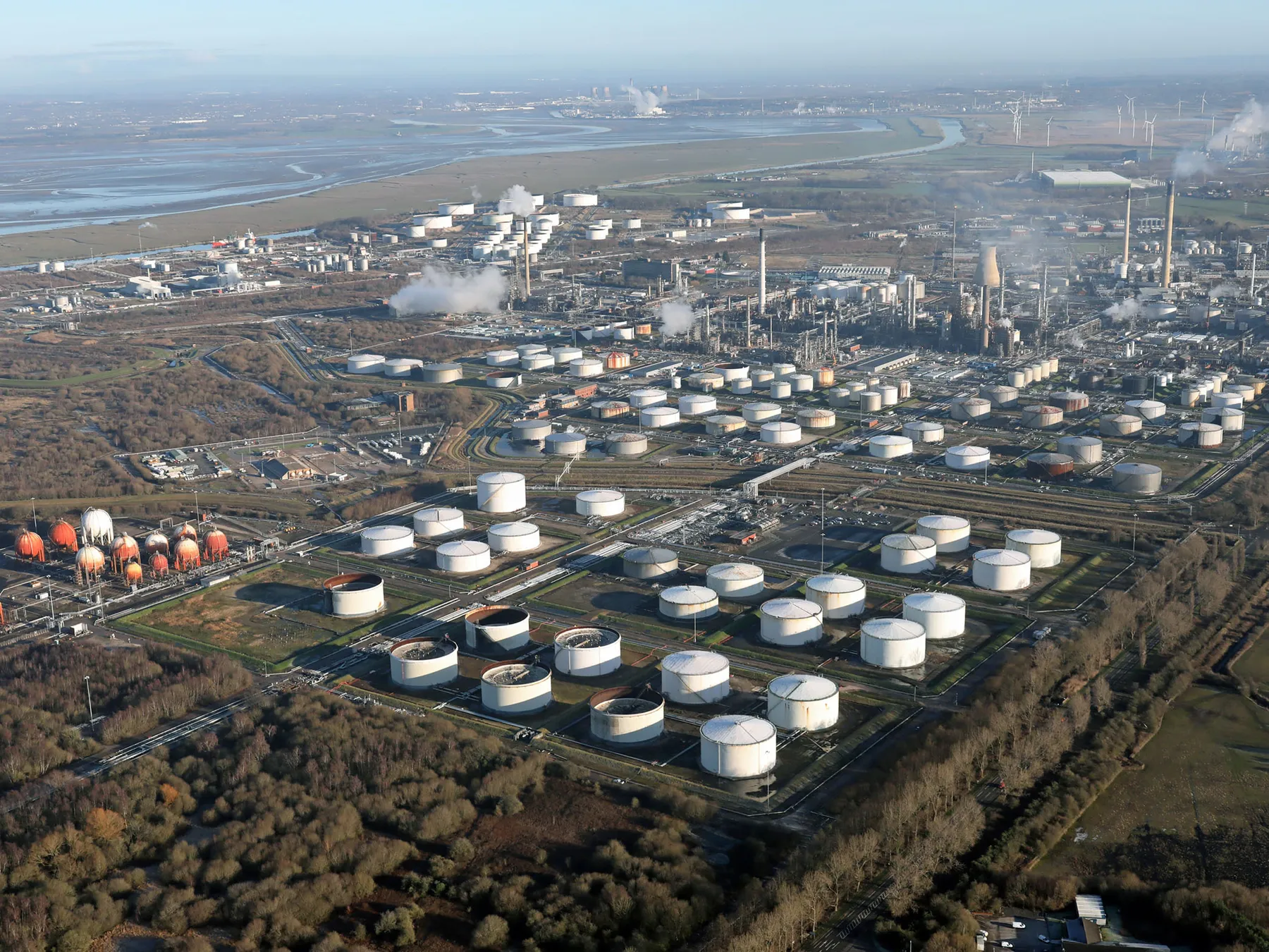 Shutterstock 793878394 stanlow lo